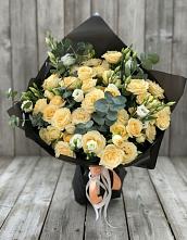 Букет цветов из:  Розы и Лизиантусы #REPLACE_PRED# Погаре