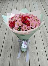 Букет цветов из:  Альстромерии #REPLACE_PRED# Погаре