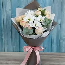 Букет цветов из:  Хризантемы и Розы в Погаре