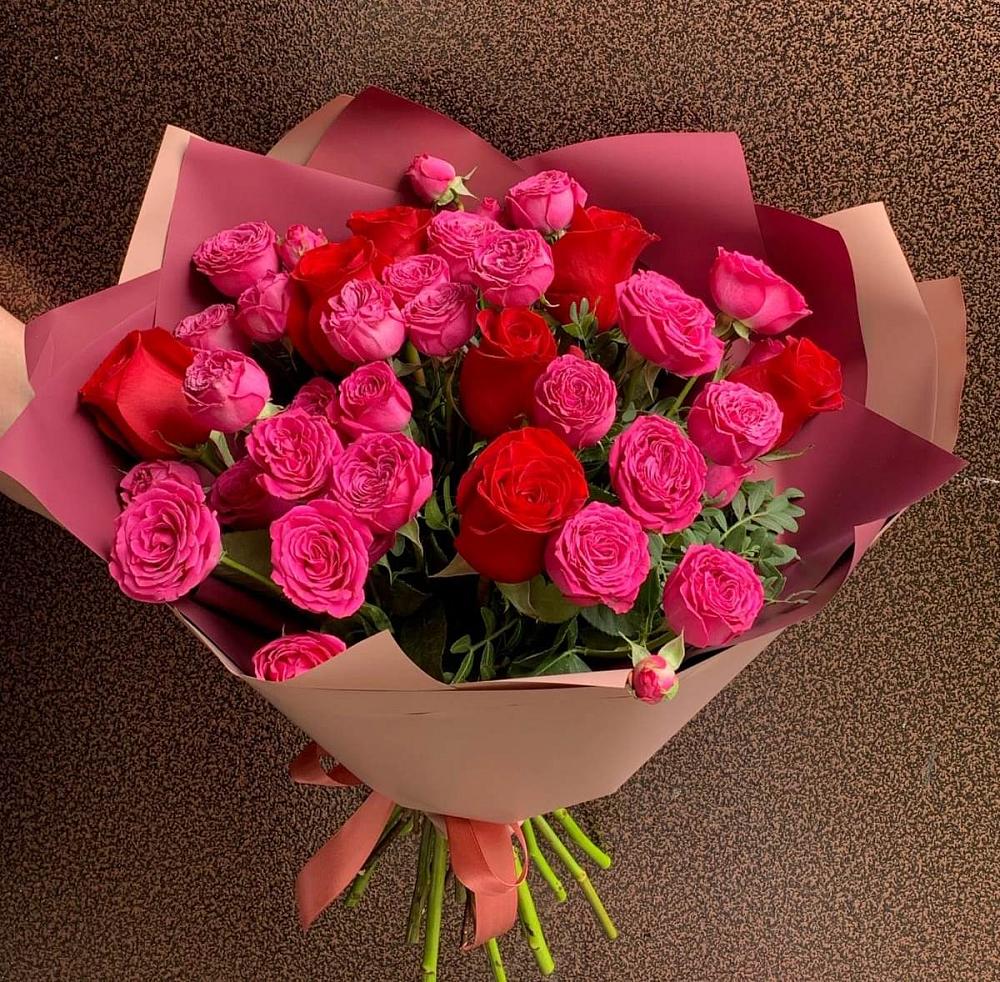 Букет В объятьях нежности в Погаре