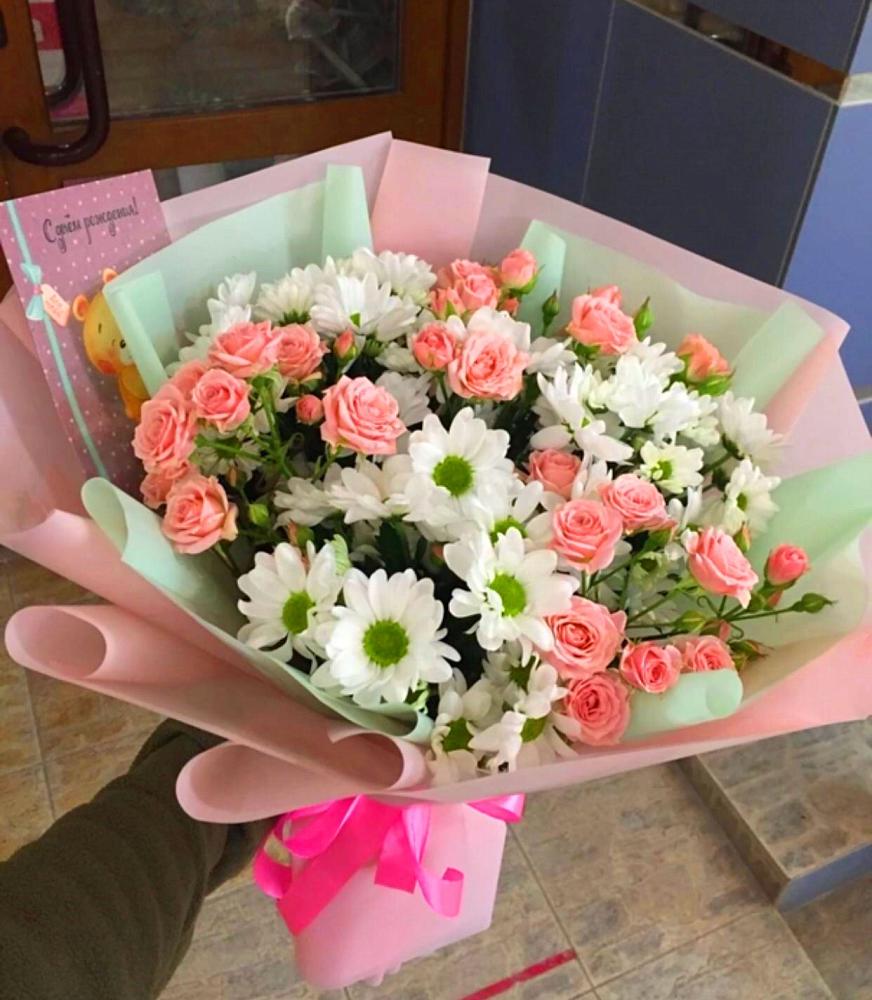 Букет цветов из: Розы и Хризантемы в Погаре