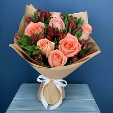 Букет цветов из:  Розы и Альстромерии в Погаре