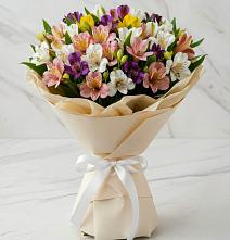 Букет цветов из:  Альстромерии в Погаре
