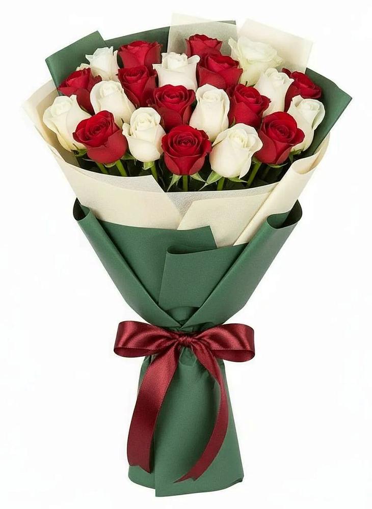 Букет Микс из красных и белых роз в Погаре