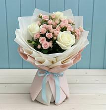 Букет цветов из:  Розы в Погаре