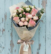Букет цветов из:  Розы в Погаре