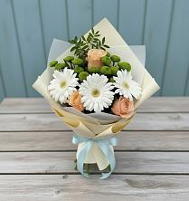 Букет цветов из:  Герберы, Розы и Хризантемы в Погаре