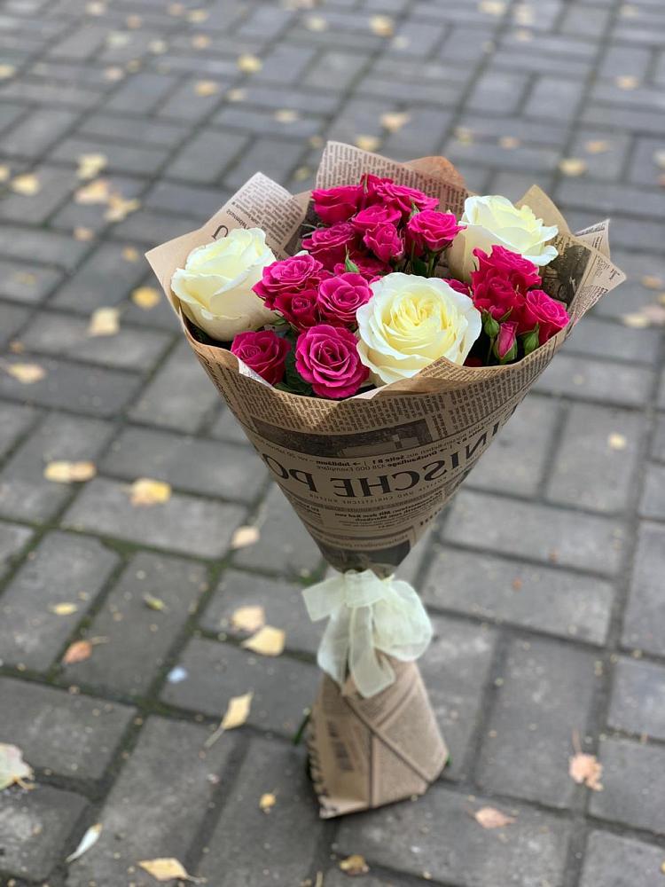 Букет цветов из: Розы в Погаре