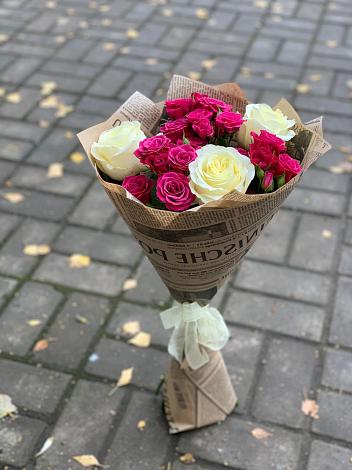Букет цветов из: Розы в Погаре